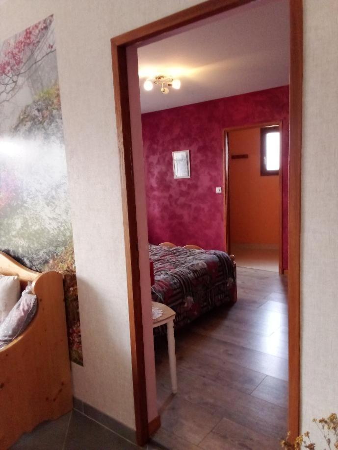 Auberge les Volpilières Ruynes-en-Margeride Esterno foto
